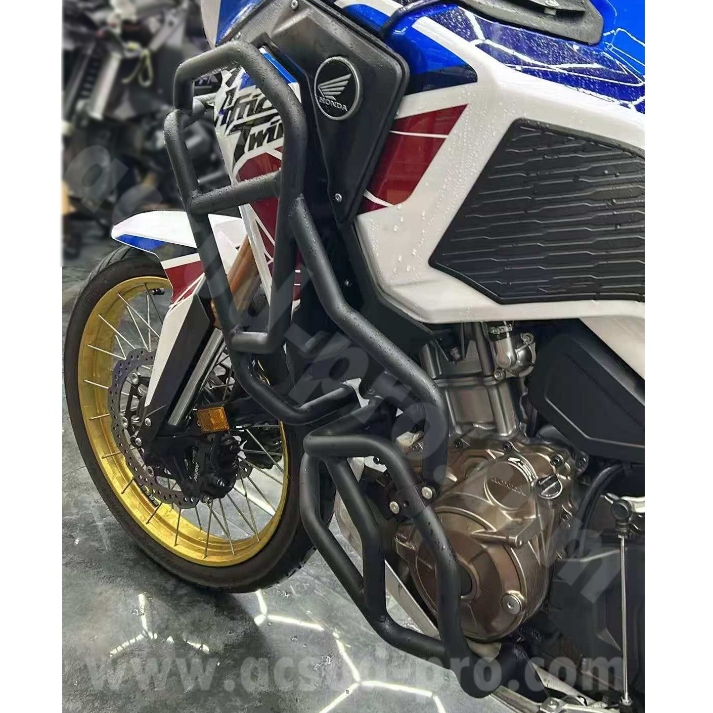 Crash bar Coocase complet adapté Honda CRF1100 Africa Twin 2020-2023 avec supports haut et bas - vue 3