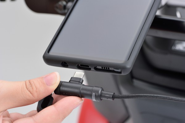 Câble de charge type-C pour smartphone Daytona - vue 2
