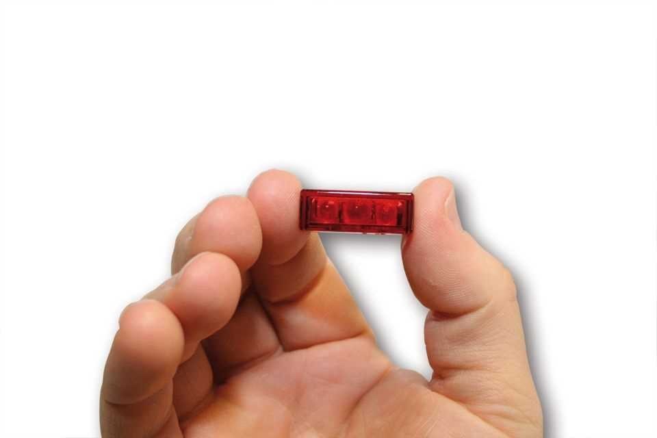Feu arrière à LEDs CUBE H rouge BRAZOLINE - vue 3
