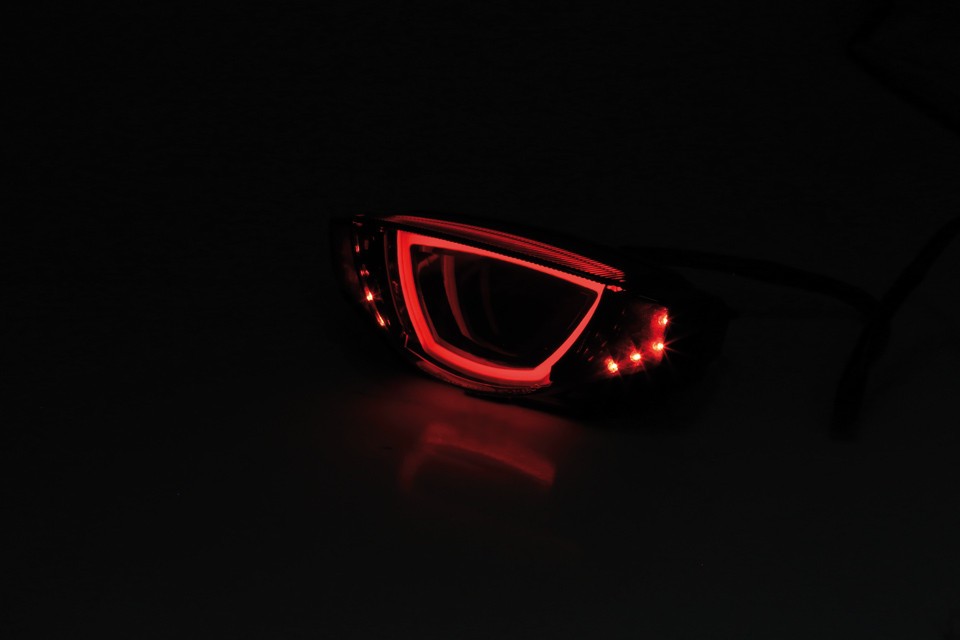 Feu arrière à LEDs SHINYO DUCATI Scrambler - vue 2