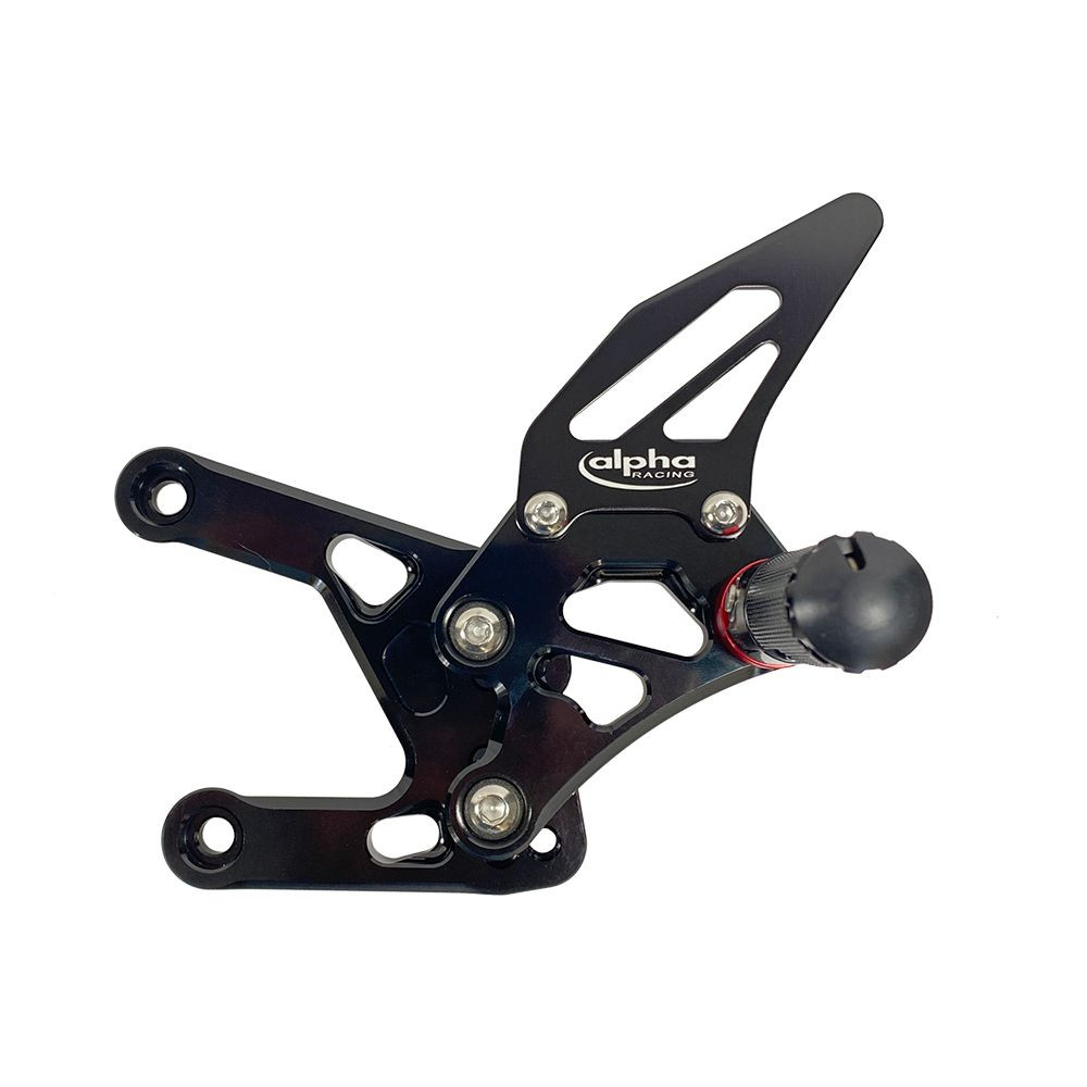 Repose-pieds complets reculés Alpha Technik noir Yamaha YZF-R1 RN32 2015-2016 / RN49 2017-2019 / RN65 2020+ - vue 3