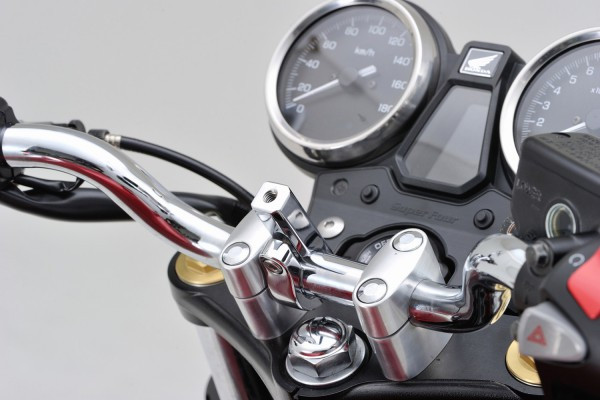 Support de collier de guidon Type-A M10 1" (25.4) Daytona - vue 2