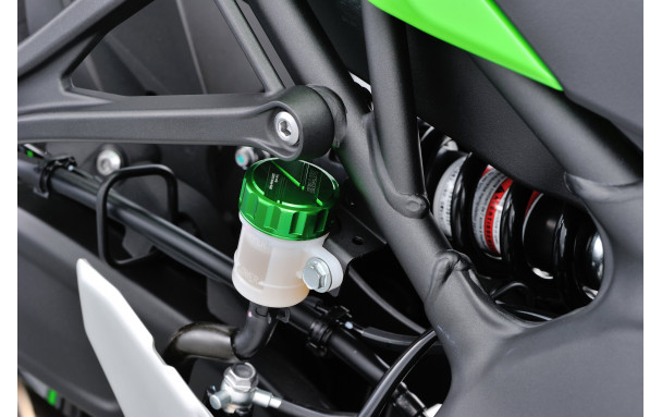 Capuchon de maître-cylindre arrière diamètre 42 mm CNC vert Kawasaki Z650 Z900RS Daytona - vue 4