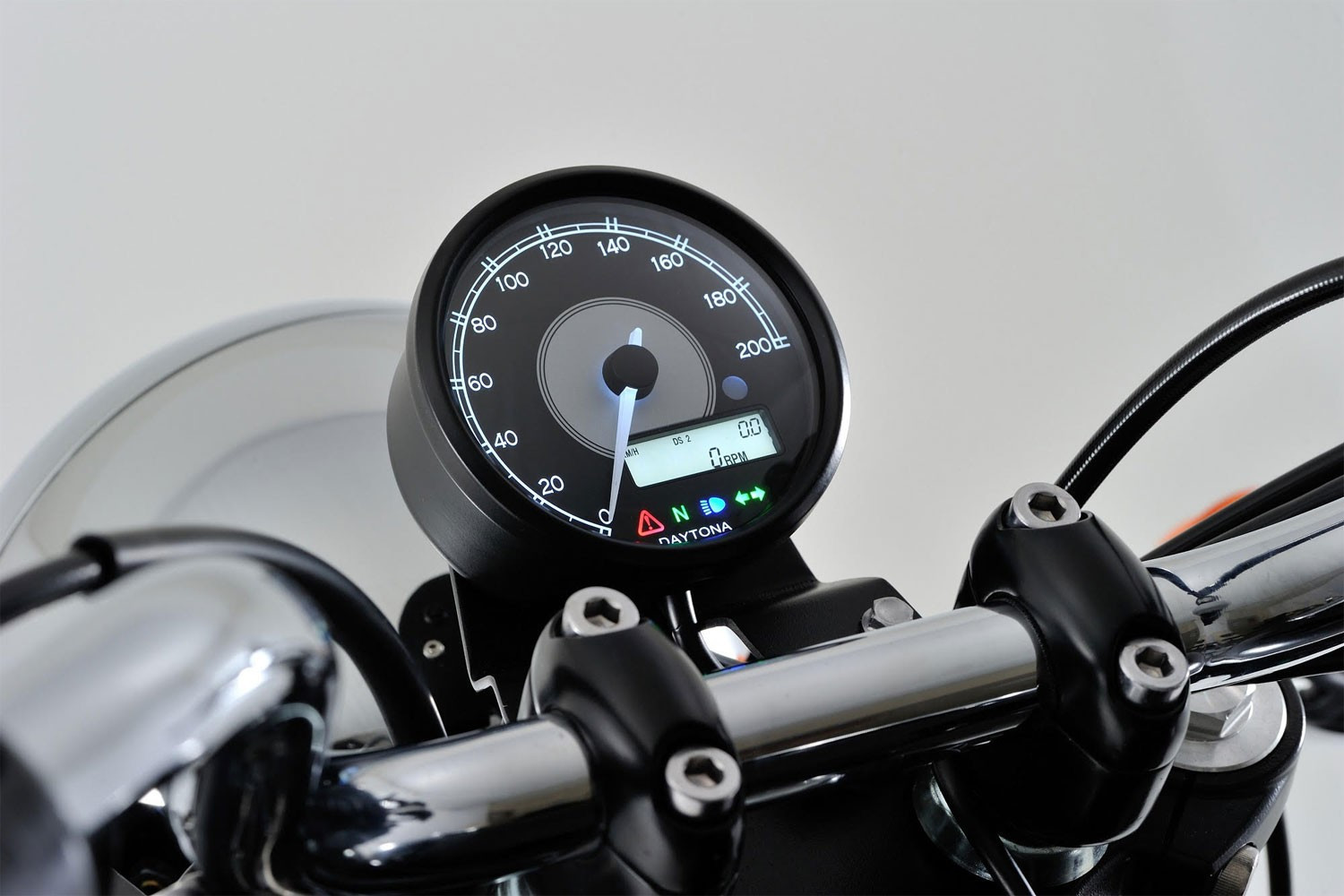 DAYTONA Compteur aiguille VELONA 80, 200 km/h, avec compte-tours LCD - vue 2