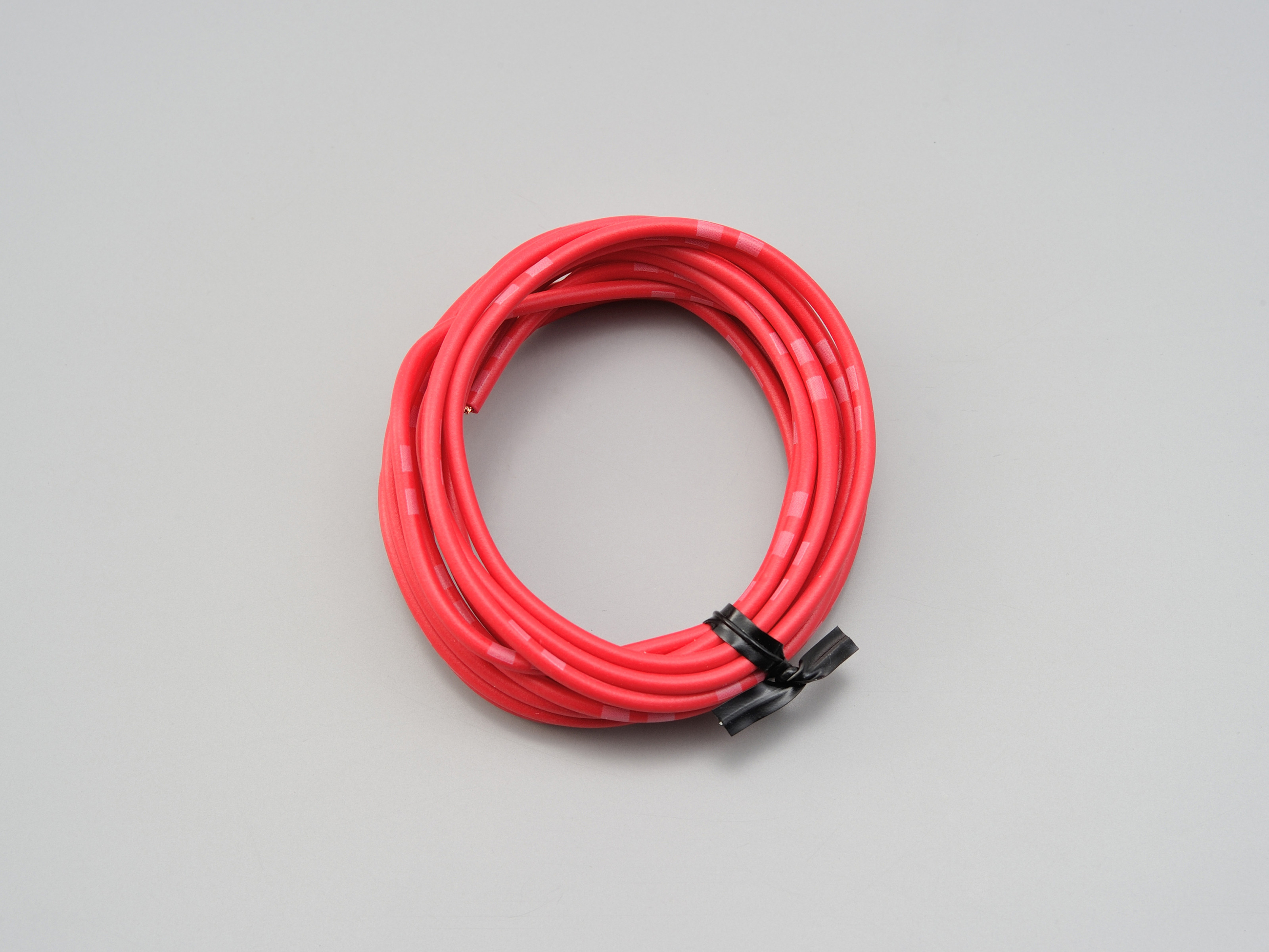 Fil électrique AVS0.75 rouge 2m DAYTONA