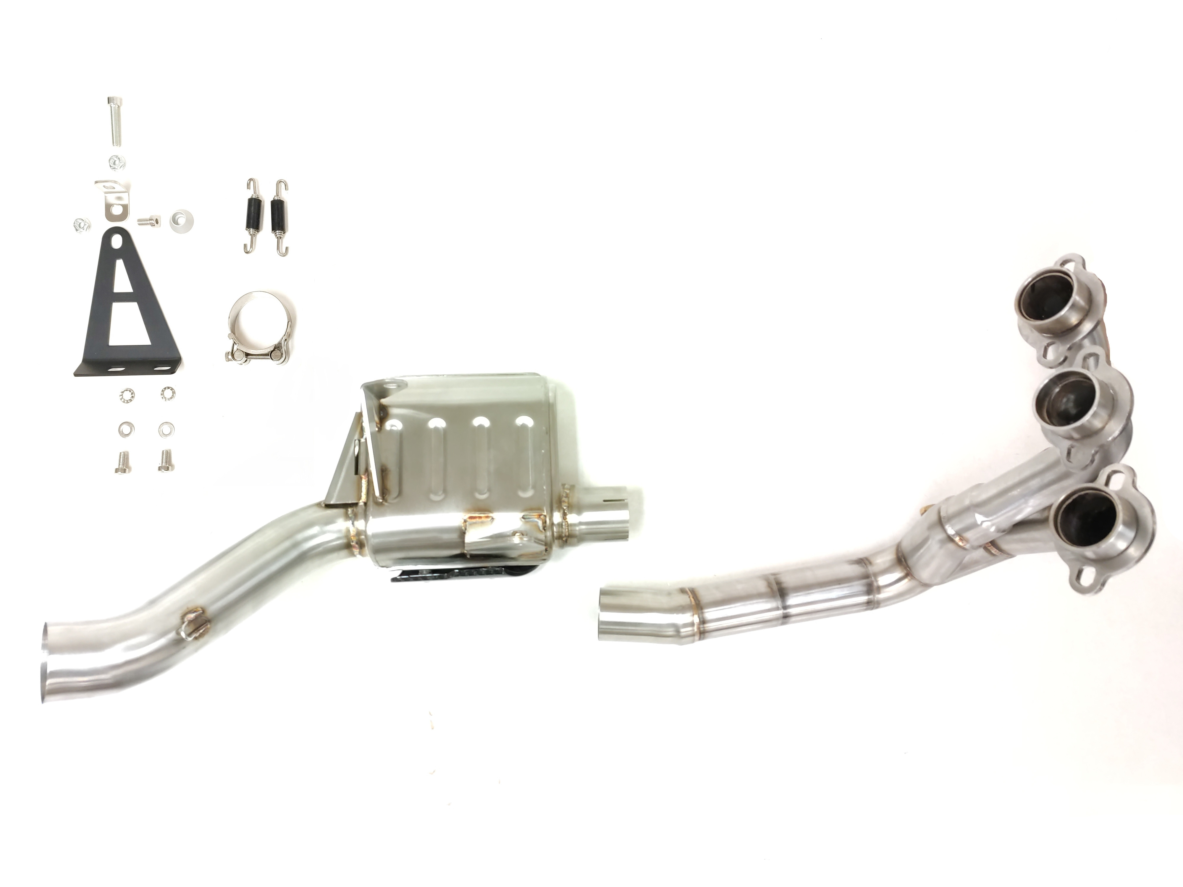 Silencieux Ixrace MK2 inox Yamaha MT-09 2021-2022 - vue 3