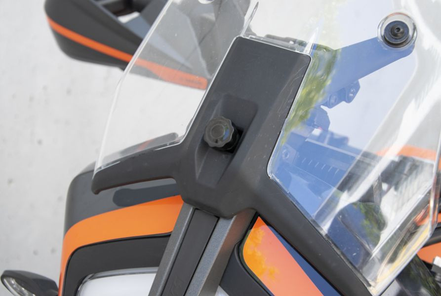 Vis Saut de Vent Complet KTM 390 ADVENTURE C-RACER - vue 2