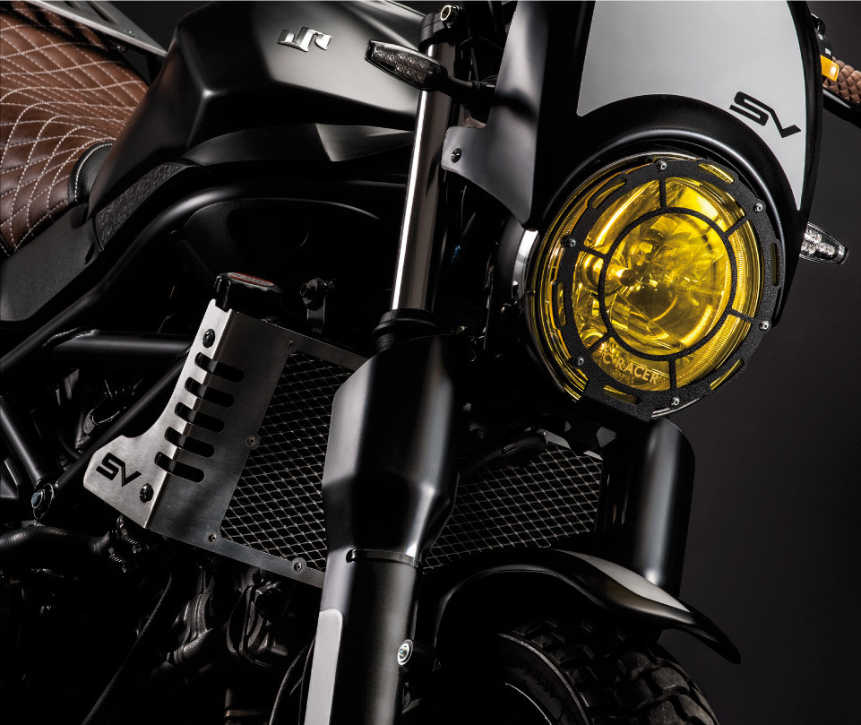 Grille de phare C-RACER Suzuki SV 650 - vue 2