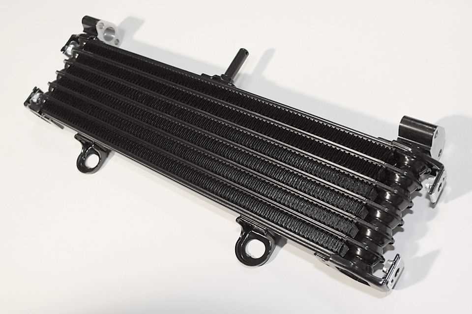 Radiateur d'huile Brazoline Yamaha XJR 1300 - vue 2