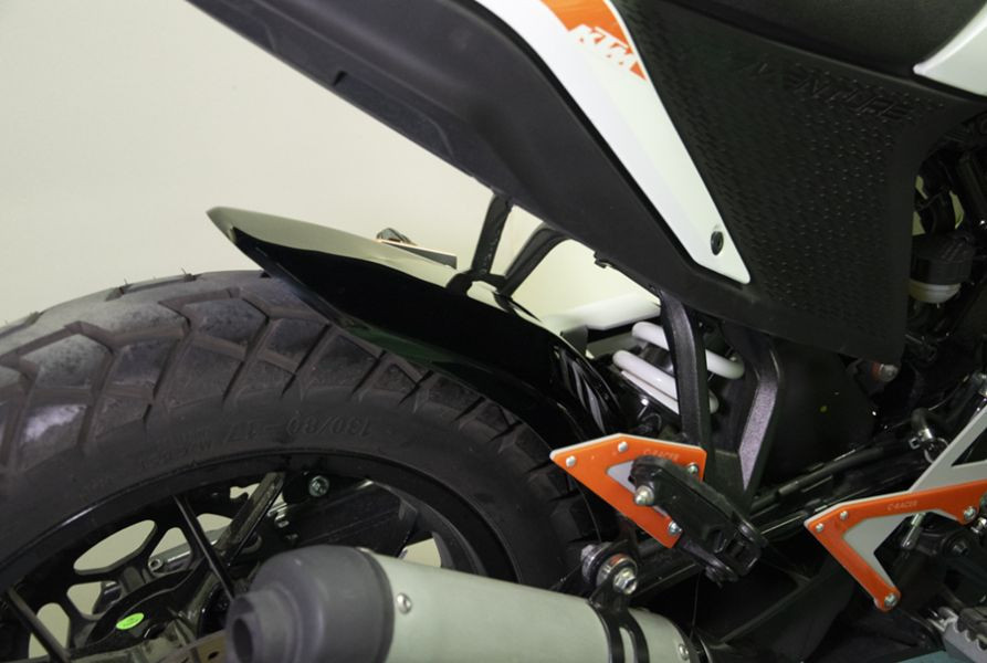Garde-boue arrière avec carter de chaîne C-RACER KTM 390 Adventure - vue 3