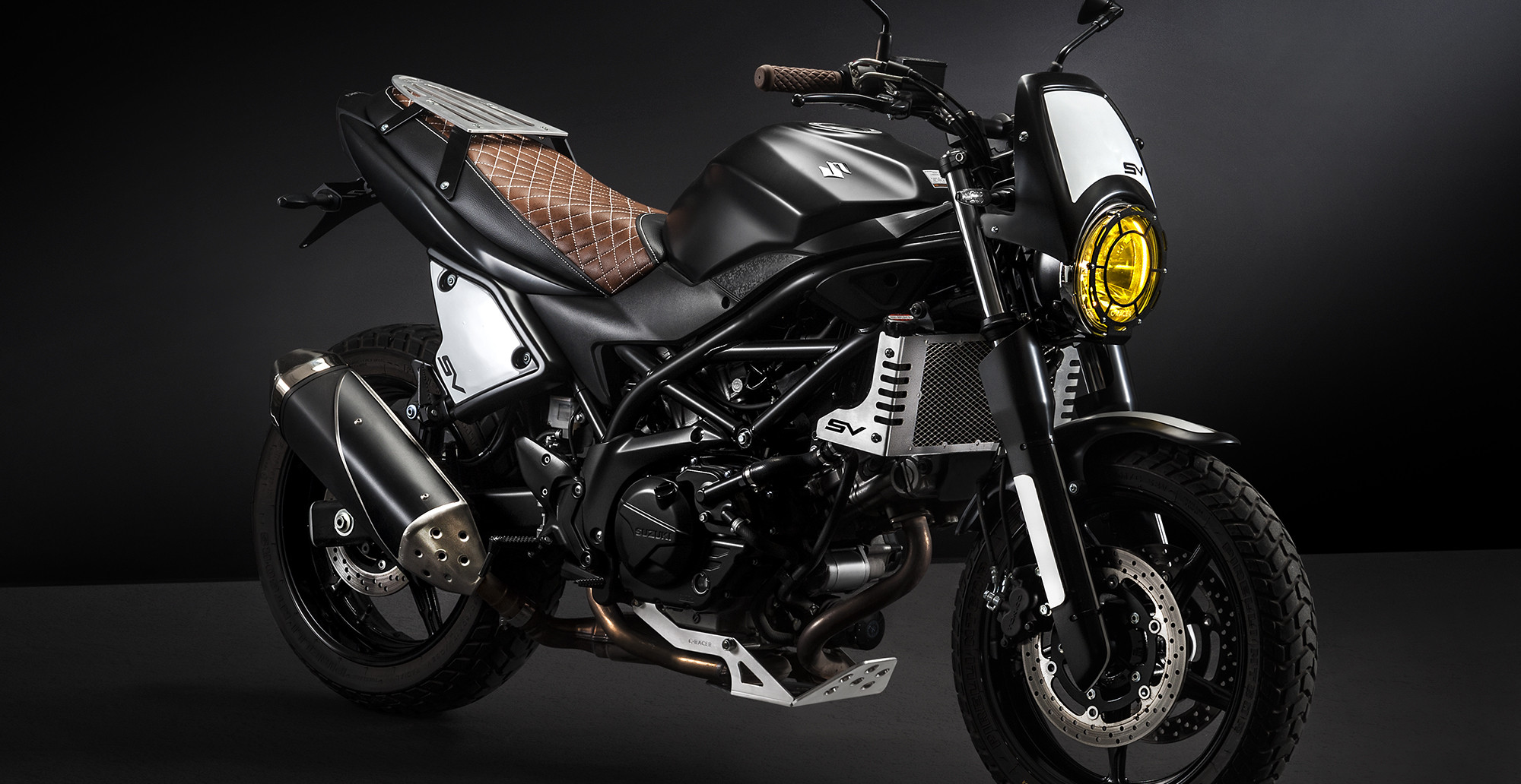 Plaques numéros C-RACER Suzuki SV 650 - vue 2