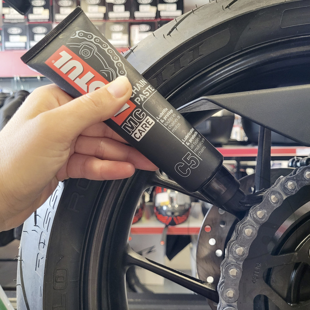 Graisse pour chaînes Motul C5 150 ml - vue 2