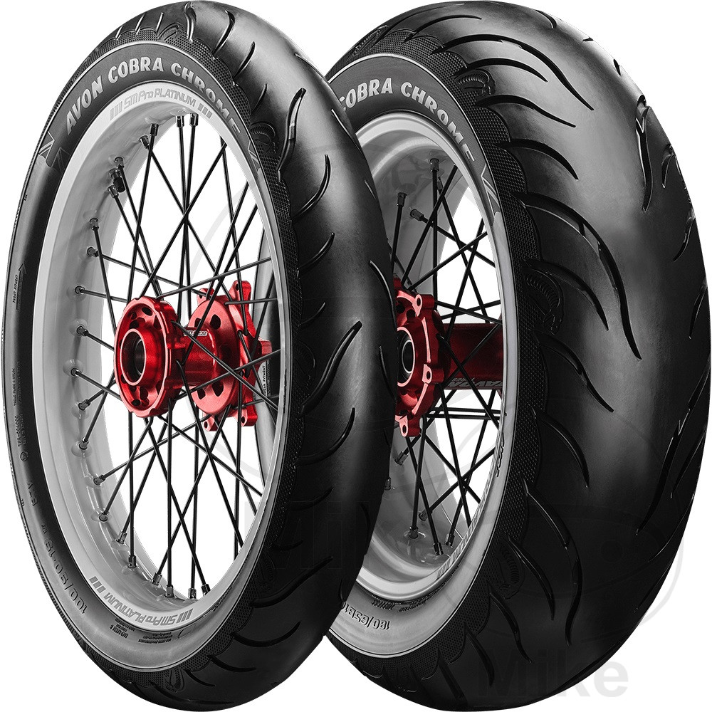 Pneu arrière Avon Cobra Chrome AV92 180/55ZR18 74W TL