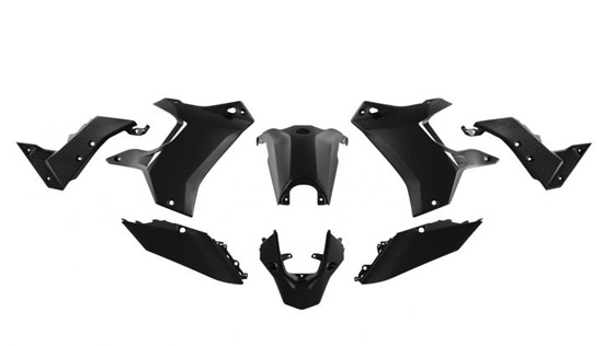 Kit plastique 8 pièces Yamaha T7 noir R'TECH