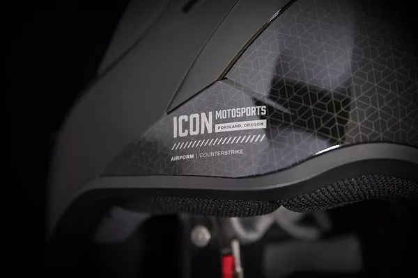 Casque ICON Airform Counterstrike MIPS - vue 4
