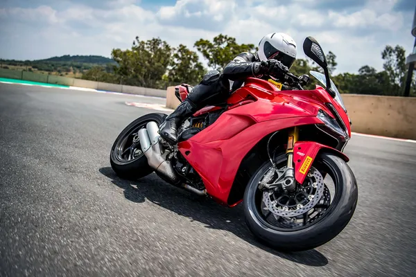 Pneu arrière Pirelli Diablo Rosso Corsa II 120/70 ZR 17 (58W) TL - vue 3