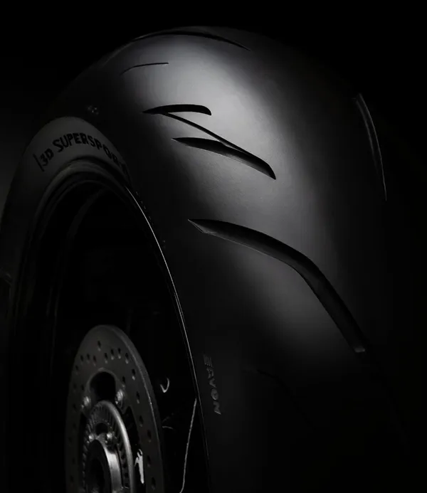 Pneu arrière AVON 3D Supersport - vue 3
