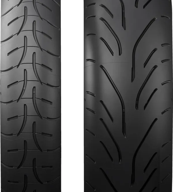 Pneu arrière Michelin Road W GT - vue 3