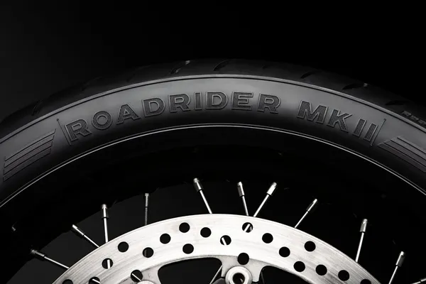 Pneu arrière AVON MKII Roadrider - vue 4