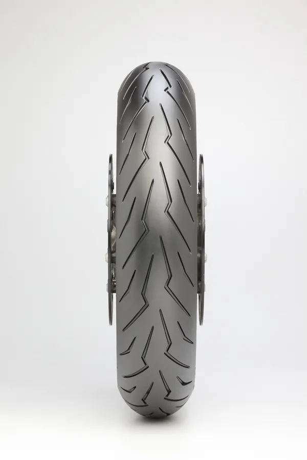 Pirelli Diablo Rosso Scooter - Pneu arrière - vue 2