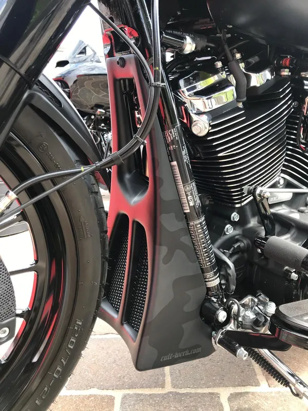 Spoiler Custom Cult Werk - vue 3