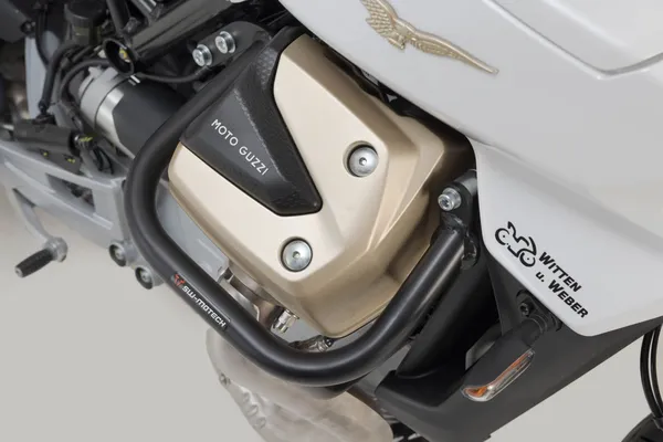 Barre de protection SW-MOTECH - vue 4