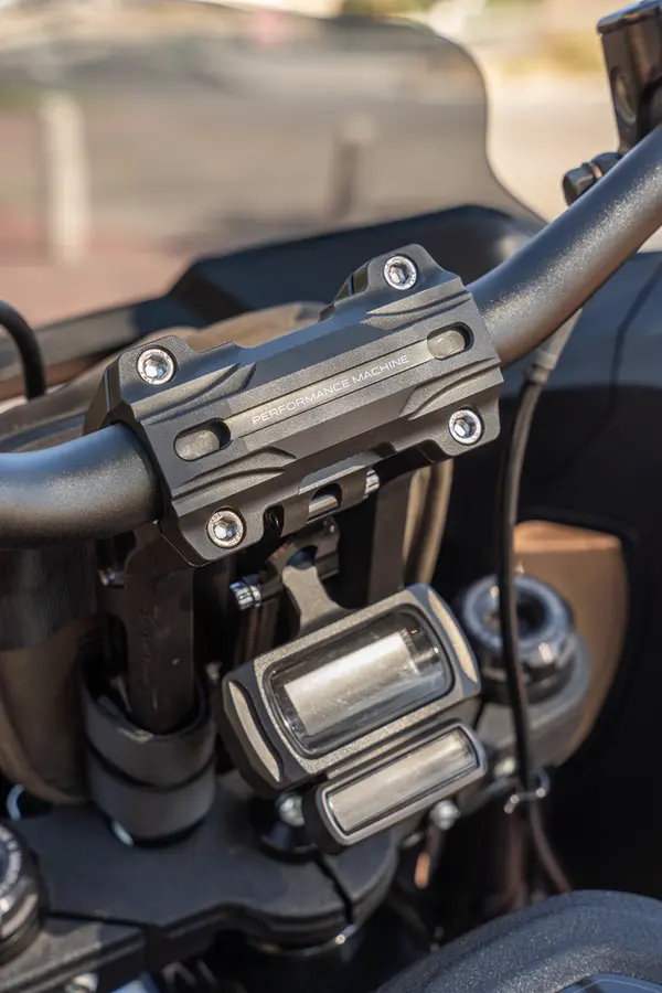 PERFORMANCE MACHINE Phatbar & Riser Kit BO 11.5RIS Guidon - vue 8