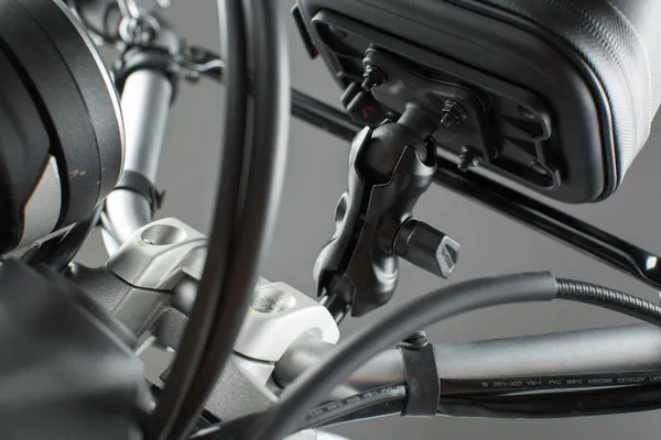 Bras pivot articulé SW-MOTECH - vue 2