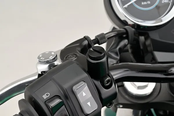 Boulon de fixation rétroviseur DAYTONA - vue 7