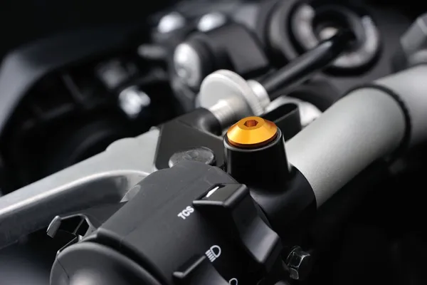 Boulon pour trou de fixation du rétroviseur Daytona - vue 4