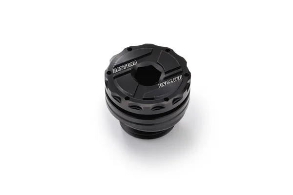 Bouchon de remplissage d'huile M20XP2.5 noir DAYTONA