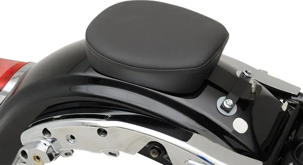 Selle passager arrière low-profile DRAG SPECIALTIES SEATS