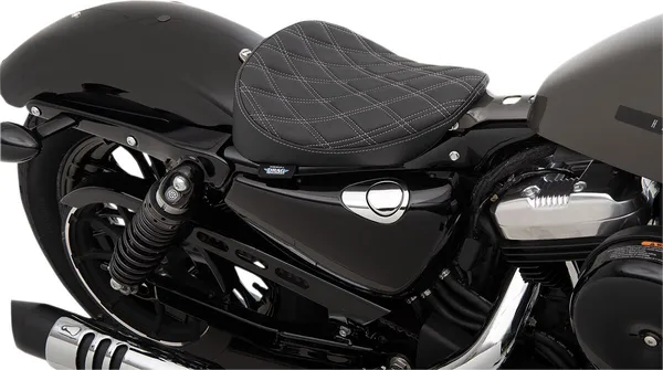 Selle solo Bobber style Drag Specialties Seats - vue 3