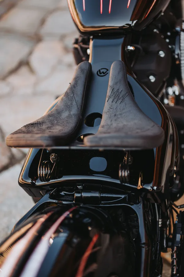 Selle suspendue rétro CULT WERK - vue 4