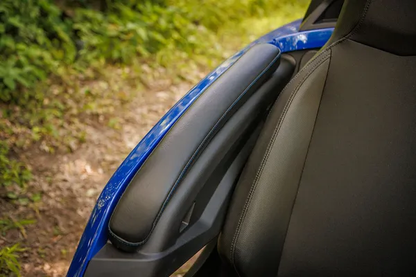 Coussin d'accoudoir Kaliber Show Chrome - vue 6