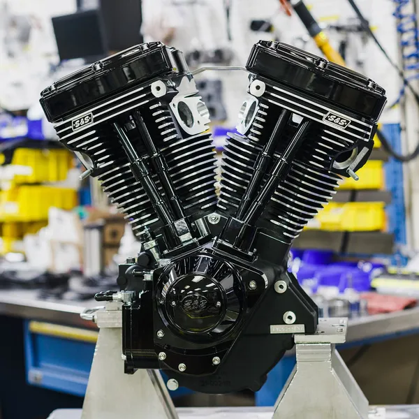 Moteur V124 Long Block S&S Cycle - vue 3
