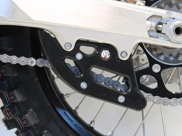 Guide-chaîne AXP Racing - vue 2