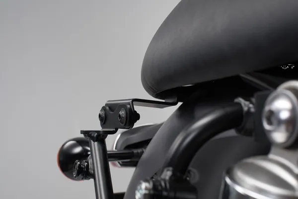 Adaptateur de support latéral SW-MOTECH - vue 2