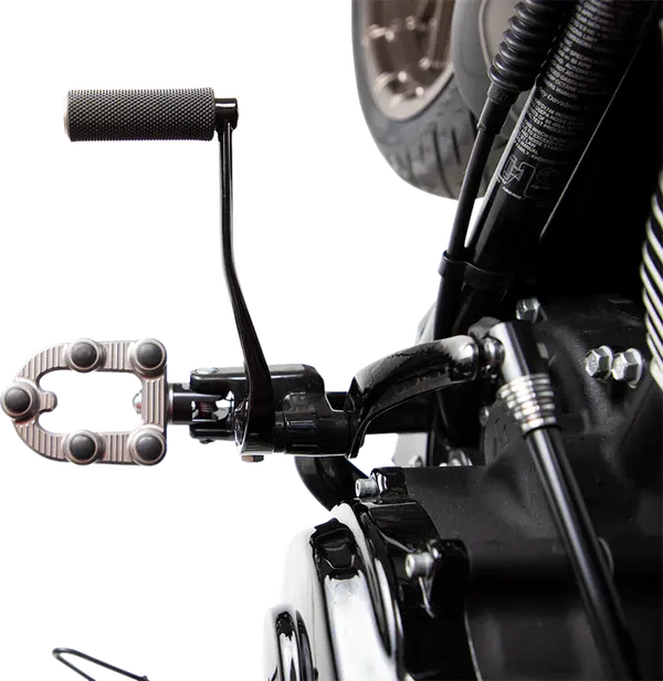 Adaptateur repose-pieds Softail M8 Arlen Ness - vue 2