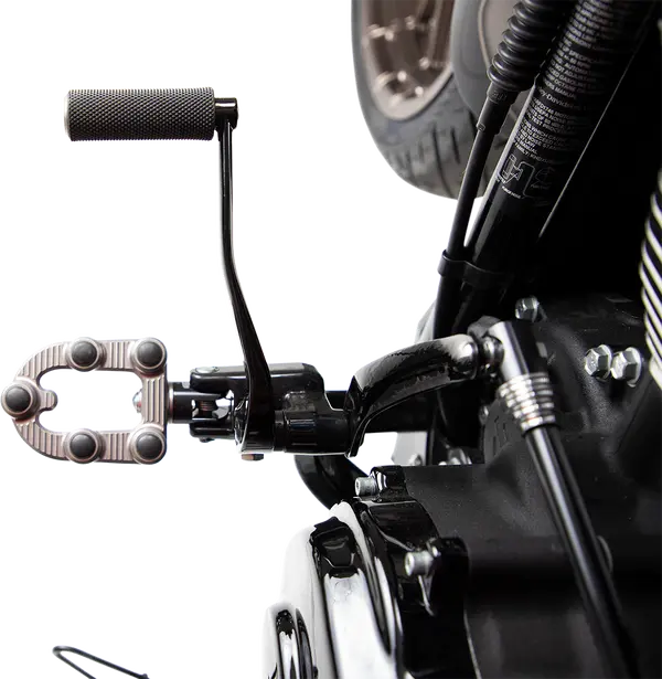 Adaptateur repose-pieds Softail M8 Arlen Ness - vue 3