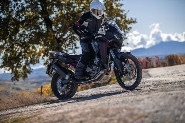 Silencieux LEOVINCE LV-12 Black Edition homologué CRF 1100 L Africa Twin Adventure Sport DCT - vue 2