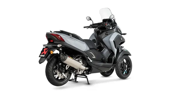 Silencieux Slip-On Line Scooter Akrapović - vue 3