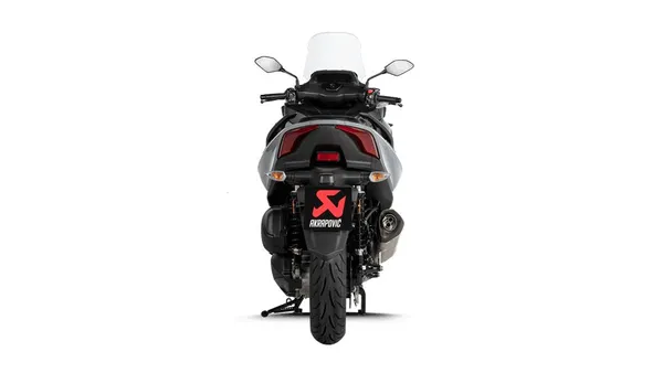 Silencieux Slip-On Line Scooter Akrapović - vue 5