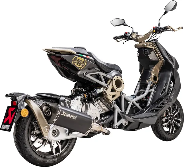 Silencieux Slip-On Line Akrapovic