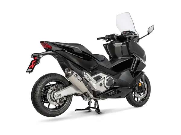 Silencieux Slip-On Line Scooter Akrapovic - vue 3