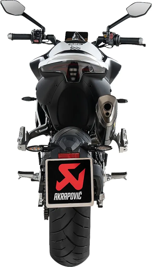 Échappement slip-on AKRAPOVIC carbone/titane CF/Ti CFMOTO 8 - vue 3