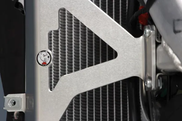 Renforts de Radiateur AXP Racing - vue 5