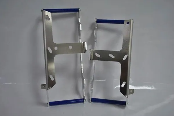 Protège-radiateur AXP Racing YZ125 BL - vue 3
