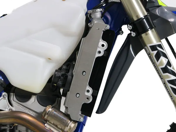 Protecteurs de radiateur AXP Racing Sherco 24 BK - vue 3