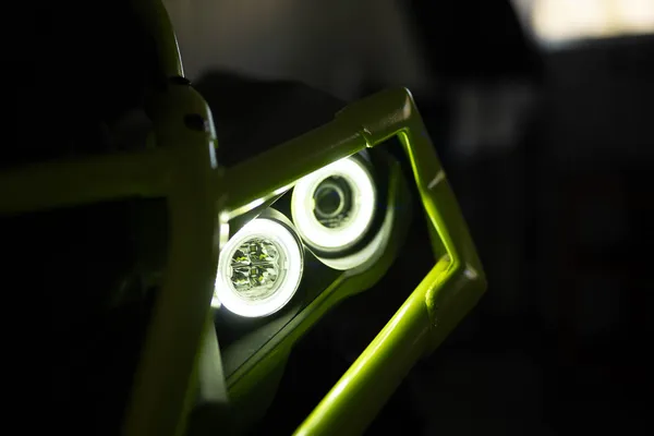 Phare Neutrino RJWC Powersports - vue 3